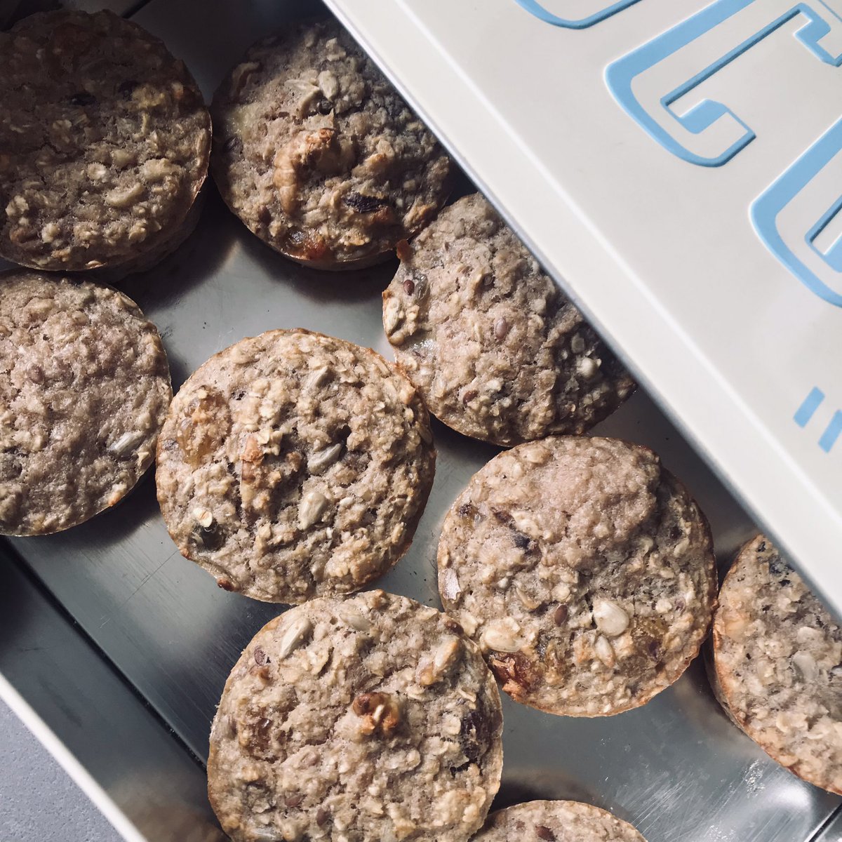 Nicolas81076202's tweet photo. @DigiLydia Et voilà ! Mon interprétation en version muffin 😁 https://t.co/VHMhGzxv3K