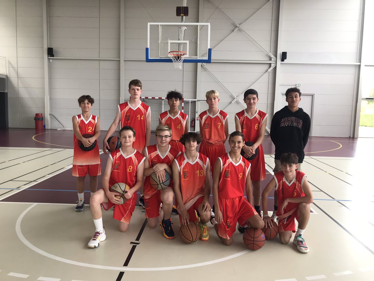 magnanville_bb's tweet photo. Match amical de nos U15M vs @EbcPhoenix 🏀 🔥
Merci pour l’accueil 🤗
#TeamESMBB #Magnanville https://t.co/djUm6TiWat