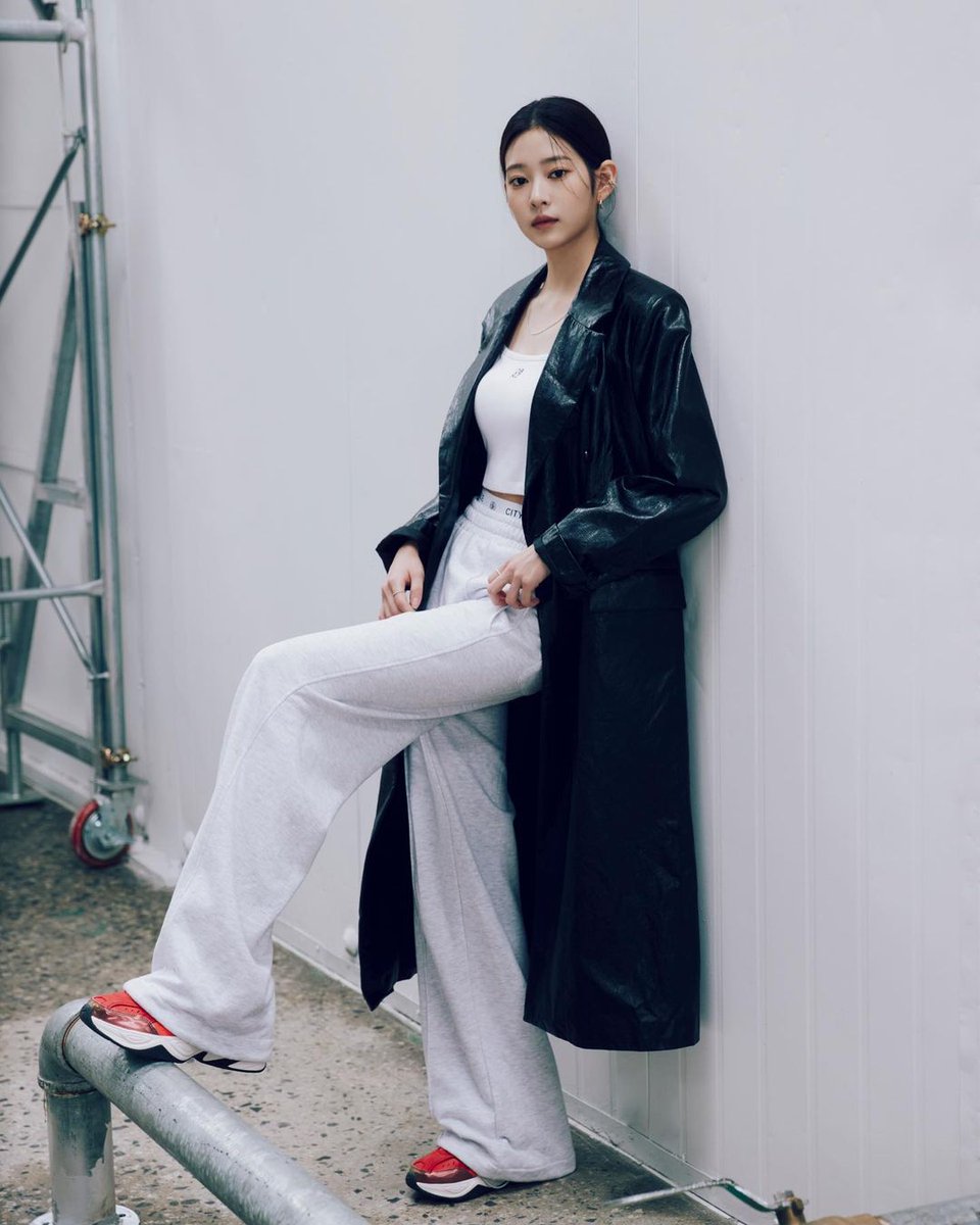 izoneturkey's tweet photo. [220925] citybreeze_official IG #Minju 🦊

🔗 https://t.co/P9kIp1a09f

#김민주 #KIMMINJU #ミンジュ @minju_official_ https://t.co/07E18ATxm4