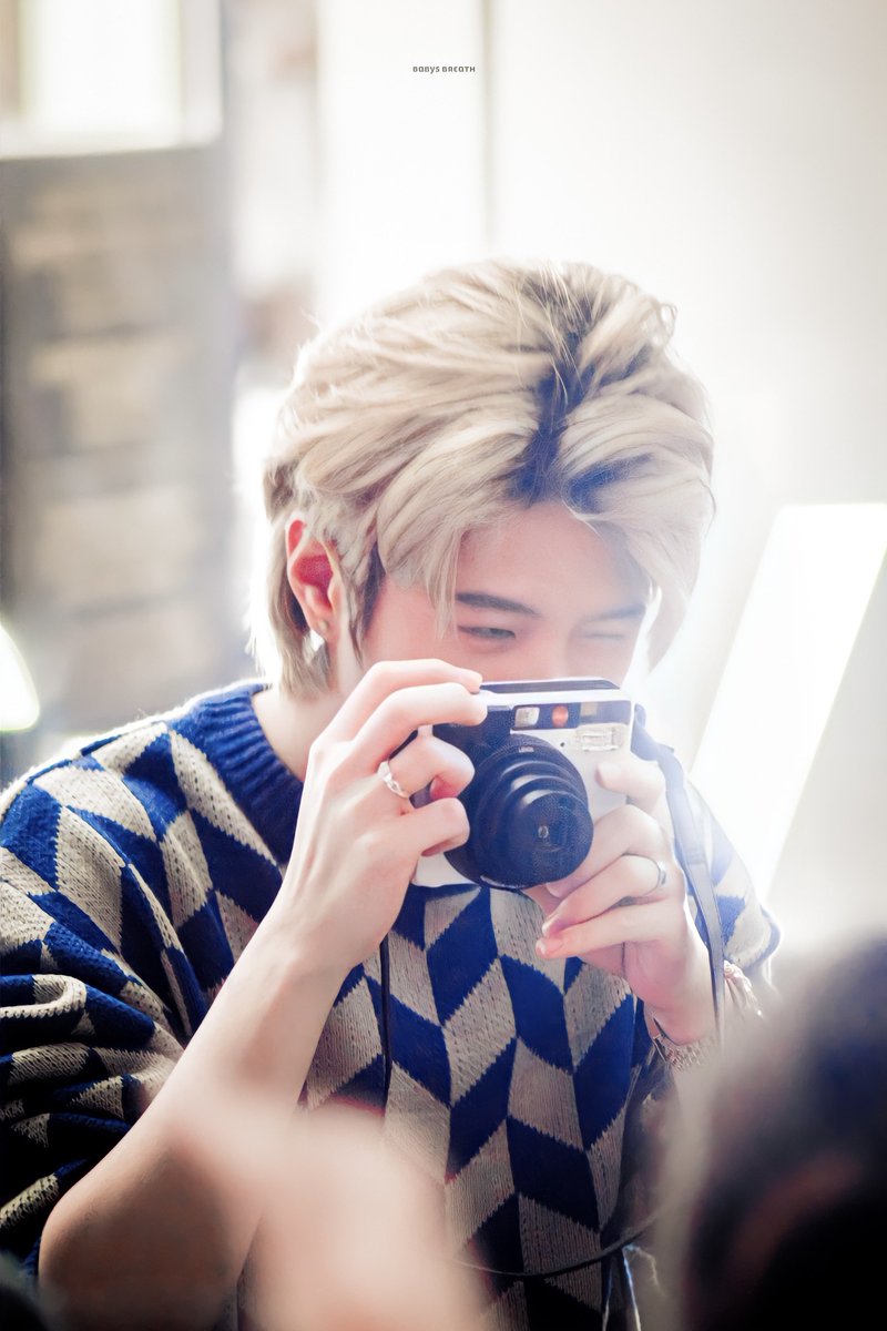p__babysbreath's tweet photo. 220925 | BIFM2022

polaroid love 💚
#PlanRathavit #คนของแปลน https://t.co/VK7Ff2kyFO