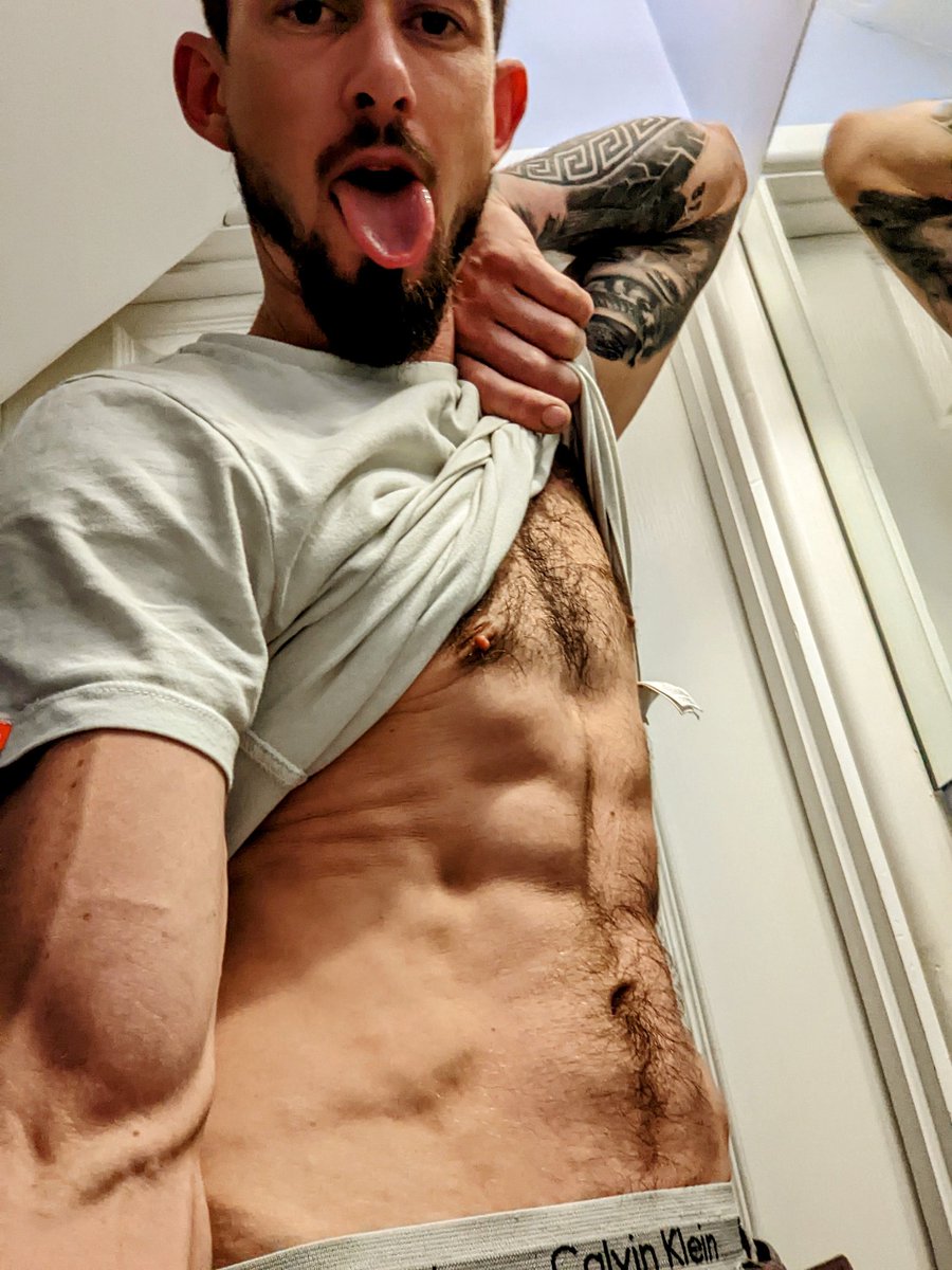 Onlyfans_deal's tweet photo. Do you like this body wanna spend some time with him  ❓❓
Follow @Mackiegeef4f

✷ Daily content
✷ Solo play
✷ Exclusive pics &amp; vids
✷ 1-1 chat
✷ Customs

‼️Link In His Bio ‼️ https://t.co/dM6Hc8mitI