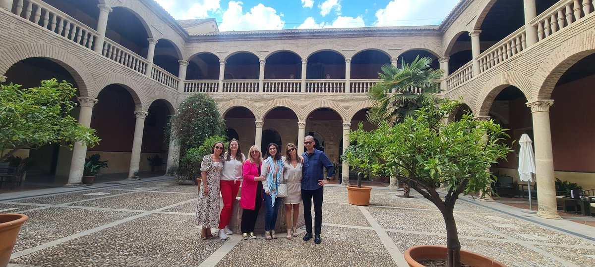 mdlozanoe's tweet photo. Beautiful memories that we will not easily forget🙌🙌 Thanks to all of you 🙏❣️#SEC2022G @SECitologia @MerceJorda1 @sza_jhcyto @tlabiano @MansoAso @rmrp424 https://t.co/JL6K9XiArE