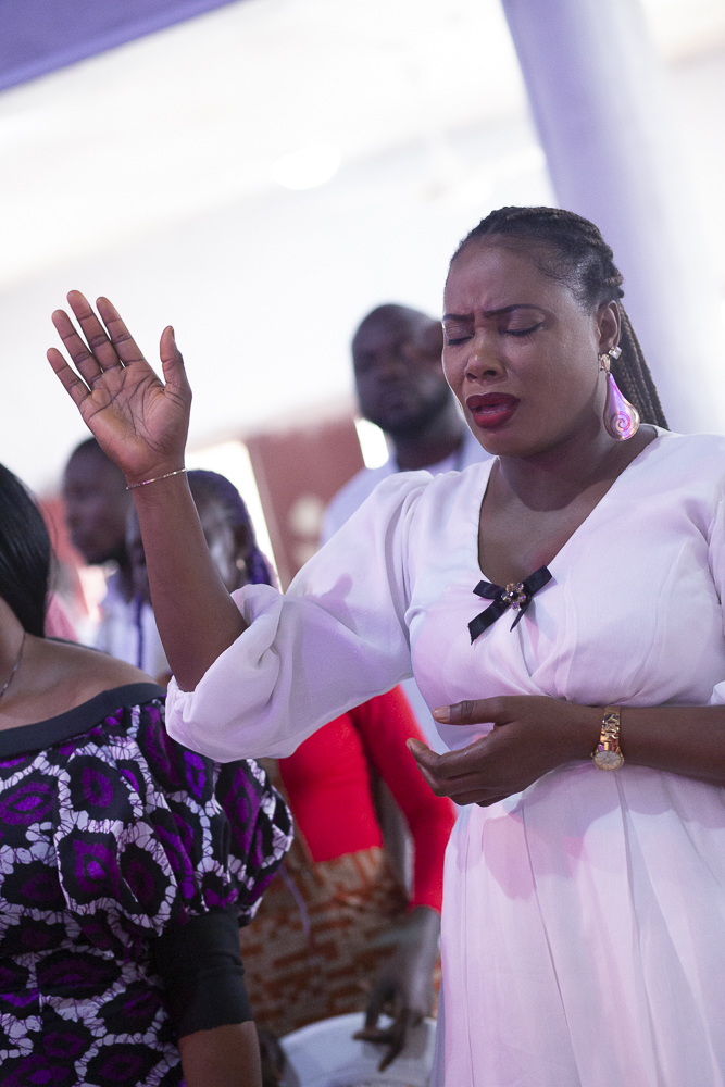 gigcglobal's tweet image. We claim the Above Only mandate. Take the blessings now to your homes and all that concerns you. Join Minister Felix Raw and his team in a special rendition of the song. 

🎶Lord I worship You 
I worship You
For Your Name is Holy
Holy, Lord🎶

#MVC2022 #GIGCService #GloryWorld