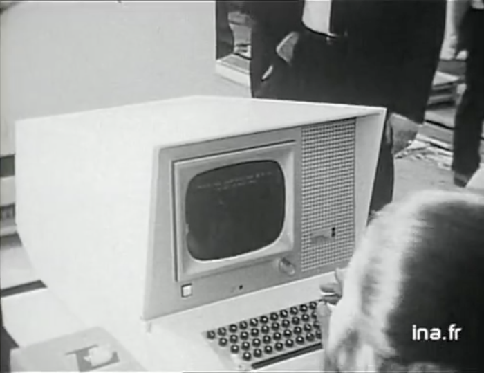 digimathhistory's tweet photo. #CeJourLa 25 sept. 1969 : #Documentaire "Notre ordinateur quotidien" #SICOB #IRIS50 #CNRS #DigitalHistory #INA #ORTF ➡️https://t.co/5dSzJhG4KW https://t.co/s0Oa6ugL8x