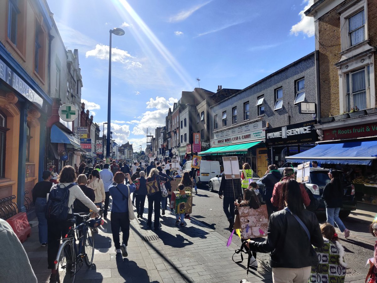 Pedestrianise #Deptford High Street