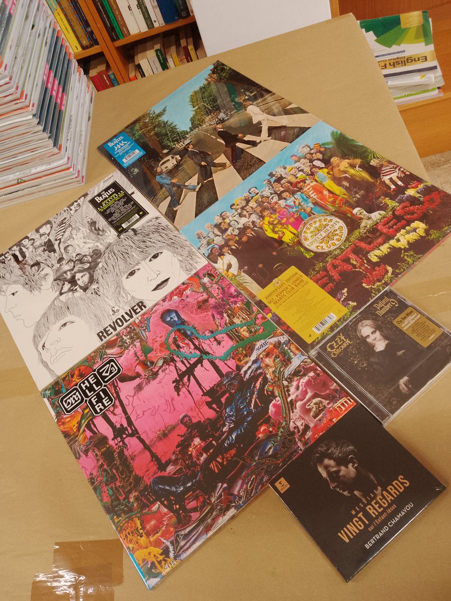 Ordini durante la #campagnascolastica 
Bertrand Chamayou, Messiaen Vingt Regards (cd); <a href="/OzzyOsbourne/">Ozzy Osbourne</a>, Patient number 9 (cd); <a href="/thebeatles/">The Beatles</a>, Revolver (vinil); Black Midi, Hellfire (vinil); The Beatles, The Sgt.Pepper's lonely hearts club band (vinil); The Beatles, Abbey Road (vinil)