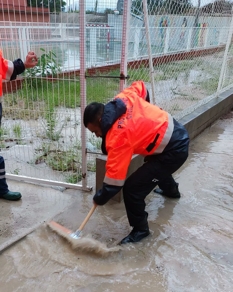la_vpc's tweet photo. Un dia amb molta feina!🌧 https://t.co/F4nf8k8ZyX