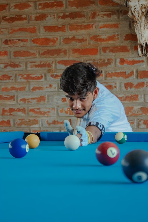 kavee_boy_2's tweet photo. 8️Ball Pool ✨️✌️ https://t.co/Ju2L7h0BjF