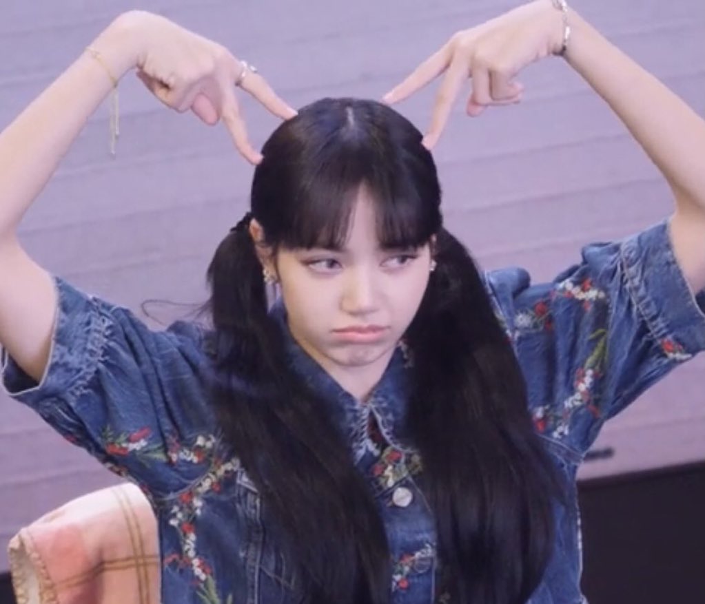 Blackpink88xo's tweet photo. cute https://t.co/G6FZP2WsRc