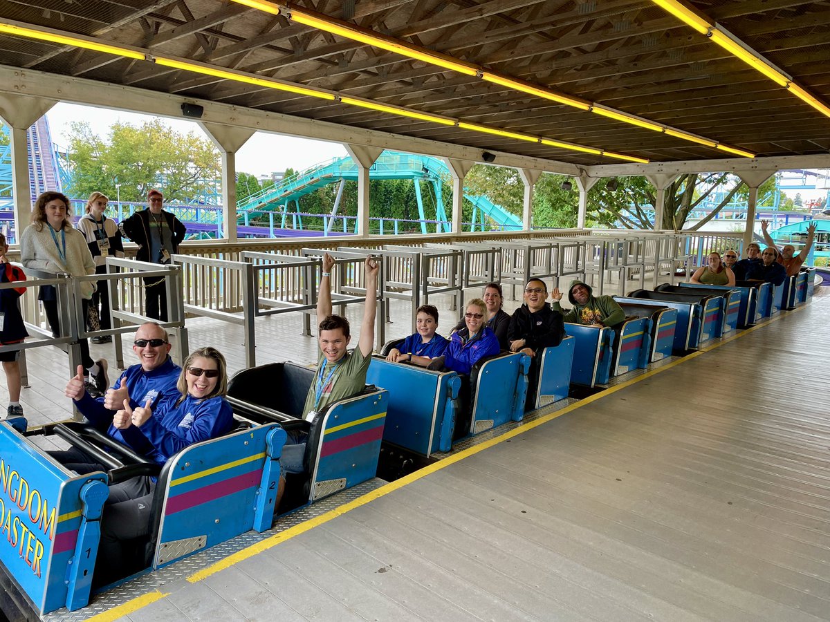 jeffbeisenberg's tweet photo. Good morning @ACEEasternPA! Always great seeing this group. Enjoy your ERT! 
#DutchWonderland #RidewithACE https://t.co/XY6cxSr9nB