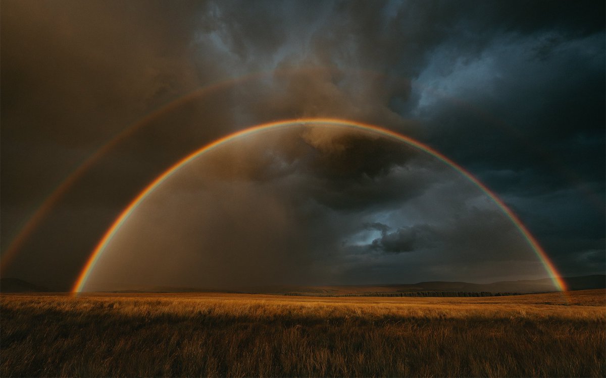 One of the best skies I have ever seen here in #wales #uk #rainbow #landscape #landscapephotography #beautiful @BBCWales @WalesOnline @visitwales @earth @BBCEarth @VSCOblog