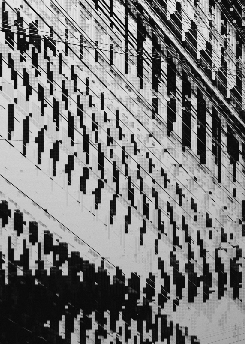 Iskra Velitchkova ⚫️➖ tweet media