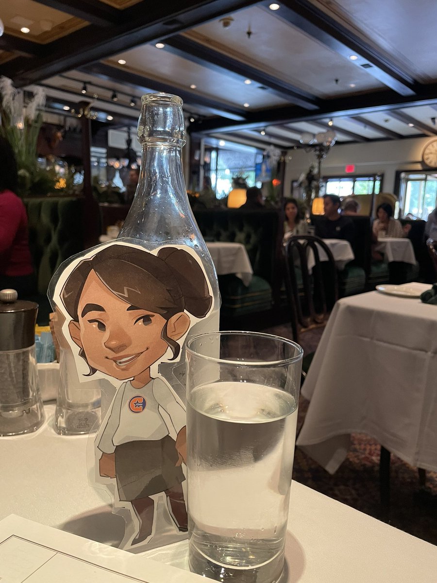 All this walking around the nation’s capital has <a href="/icivics/">iCivics</a> #FlatAna hungry.  Time to people watch <a href="/oldebbitt/">Old Ebbitt Grill</a> #iCivicsEdNet