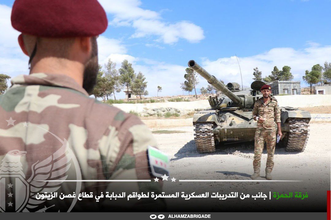 alhamza_brigade's tweet photo. #الجيش_الوطني_السوري 
#الفيلق_الثاني_الفرقة_الثانية 
 #فرقة_الحمزة_قوات_خاصة
جانب من التدريبات العسكرية المستمرة لطواقم الدبابة في قطاع غصن الزيتون https://t.co/0lZ2JLkIqq