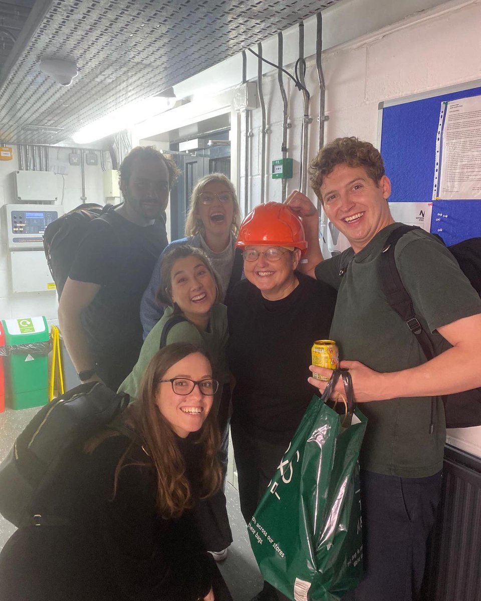 Fat Rascal Theatre tweet media