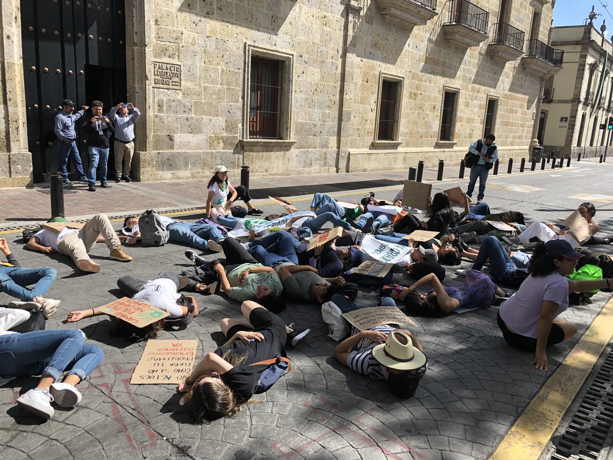 Marcha global 23.09 Guadalajara #PeopleNotProfit