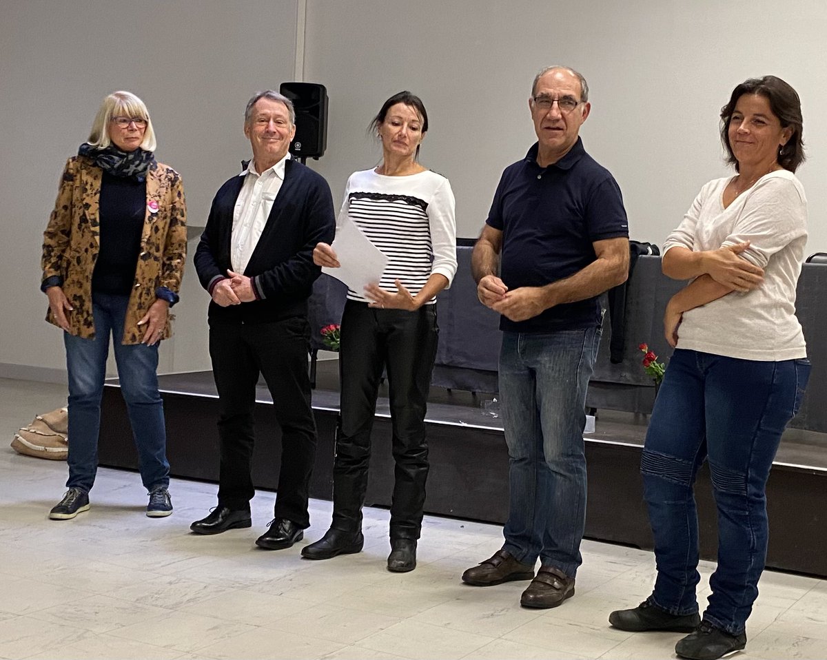 JeanJAYAT's tweet photo. Bravo et merci aux 63 équipages du Brive Moto Sport Organisation (BMSO) et de la Fédération Française des Motards en Colère (FFMC) pour leur sortie aux confins de la Corrèze et de la Dordogne au profit de La Ligue contre le cancer. #OctobreRose avant l’heure? https://t.co/yMkXVKEdLW