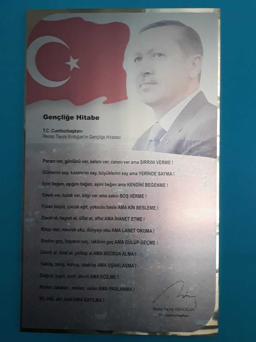 karahanli's tweet photo. paranı ver diye başlaması çığlık attırdı https://t.co/du63pf5jQW