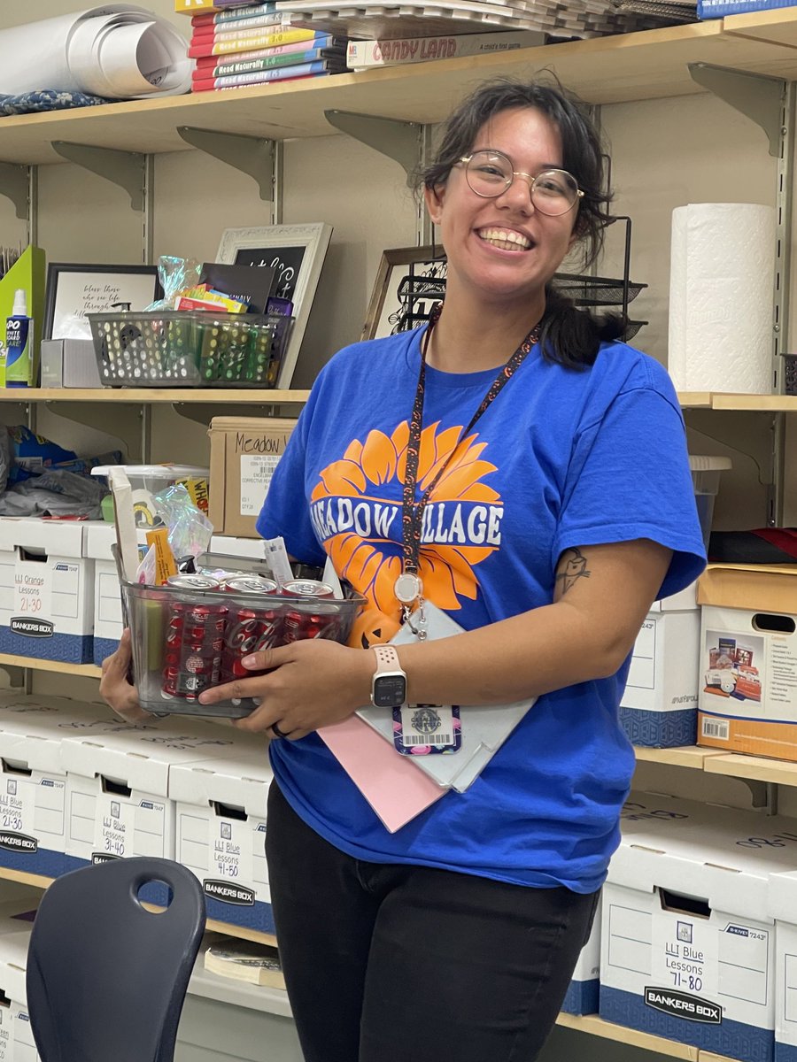 kathy18201820's tweet photo. ⁦@NISDMeadowVill⁩ ⁦@NISDSpecialEd⁩ ⁦@LundquistJess⁩                      We have the greatest IAs..  thank you for all you do!!! https://t.co/4mHpnuPCDo