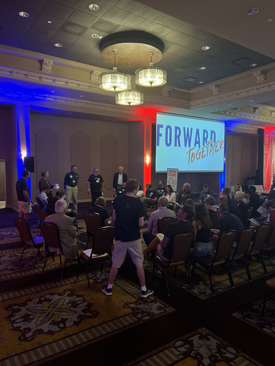 Fwd_Party's tweet image. This is what real leadership looks like. #ForwardTogether #ForwardParty