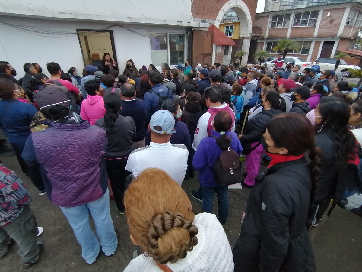 rosamaria195607's tweet photo. Muy buenos dias desde nuestra asamblea general en nuestro querido Predio la Angostura Alcaldia General https://t.co/zWosRG76qb