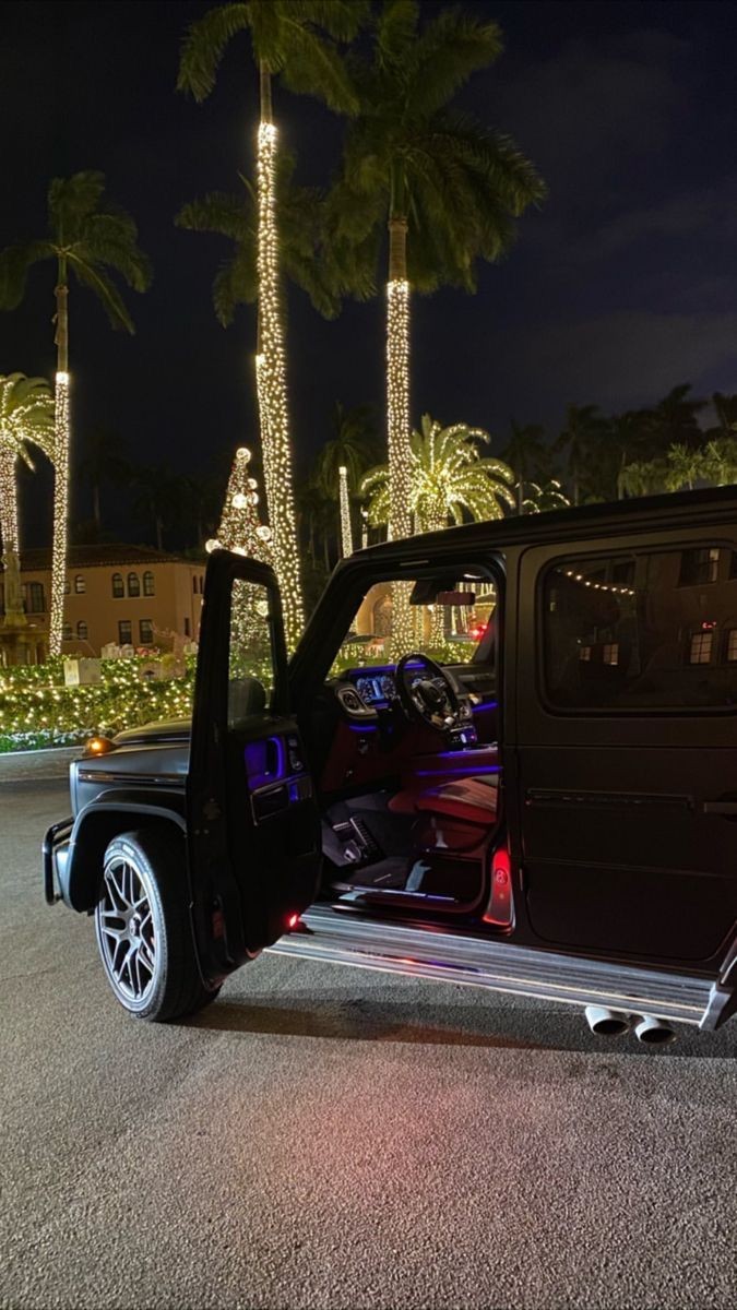 BronikC's tweet photo. Mercedes classe G 🥶 
#mercedes https://t.co/6Ab9KLx9bo