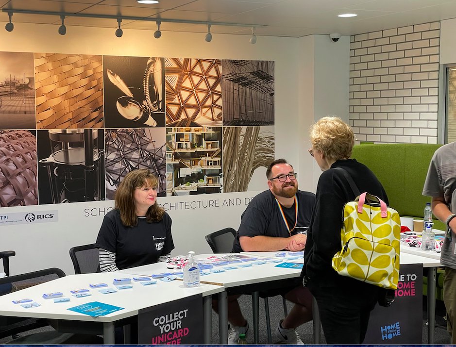 uniofbrighton's tweet photo. What a brilliant move in week, welcoming over 3000 students from across the globe into our halls community!💙

A special thanks to our amazing students and staff for your outstanding efforts 😊 #belongatbrighton https://t.co/ZWQzfkCLED