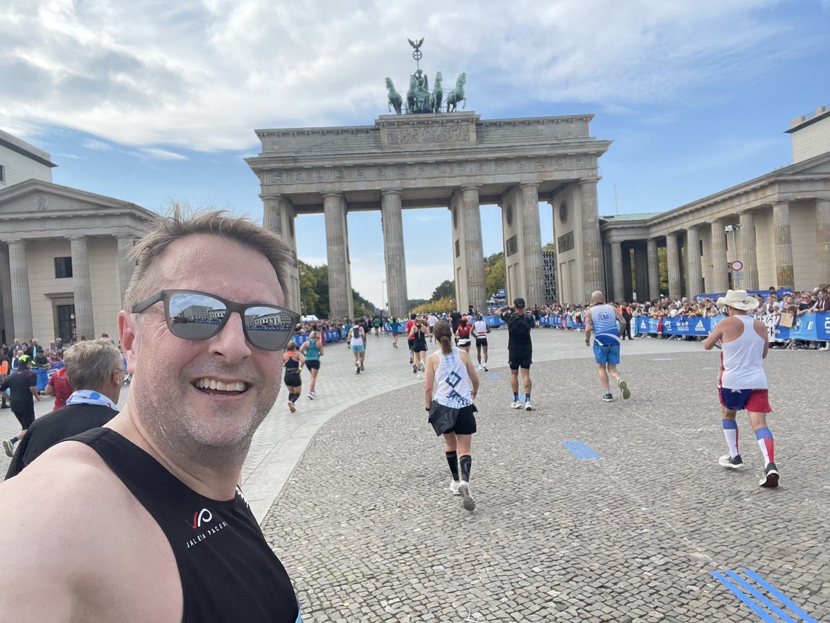 Well I didn’t accomplish my goal of catching <a href="/EliudKipchoge/">Eliud Kipchoge - EGH🇰🇪</a>  at the <a href="/berlinmarathonE/">BMW BERLIN-MARATHON</a> but he did have a head start and had to set a world record but I can guarantee that I stoped to take more pics during the race and high fived more kids than he did so I’m going to call it a draw.