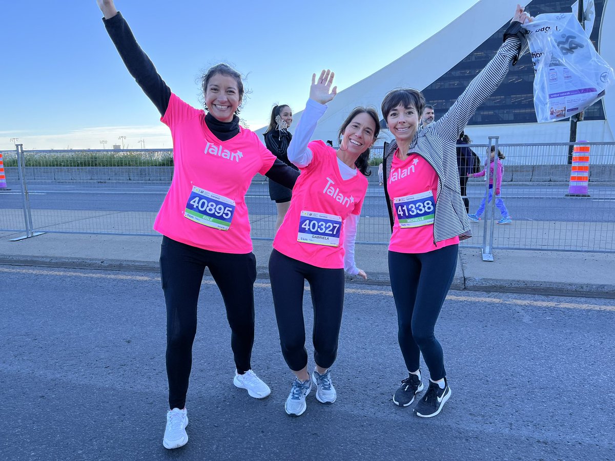 mskamene's tweet photo. @ErwanLC @talan_fr @InsumSolutions @CreatechCa @Projexia @mtlmarathon @MTL_Ville Les meilleurs maillots de la journée!! Merci @ErwanLC, @CreatechCa et @InsumSolutions pour la superbe matinée en votre compagnie.
#TeamTalan #20yearsTalan https://t.co/ki3lwnYeUG