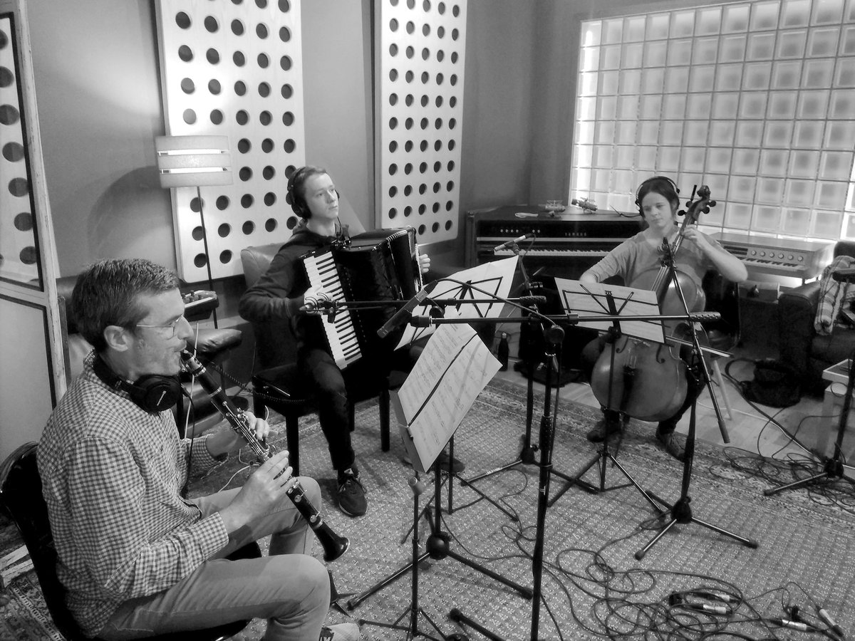 LauraSergeant_'s tweet photo. Had a lovely time recording with @EnsembleThing yesterday, great music by @emily_doolittle @ThmasBtlr https://t.co/goDWZLfWmu