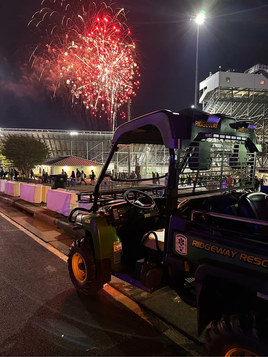 ridgewayrescue's tweet photo. Our crews pulled long hours this week and weekend - providing emergency services to the Henry County Fair and Late Model Stock Car Race at Martinsville Speedway. 

Thank you to all of our members that dedicate their time and service! https://t.co/fJKMqteNGf