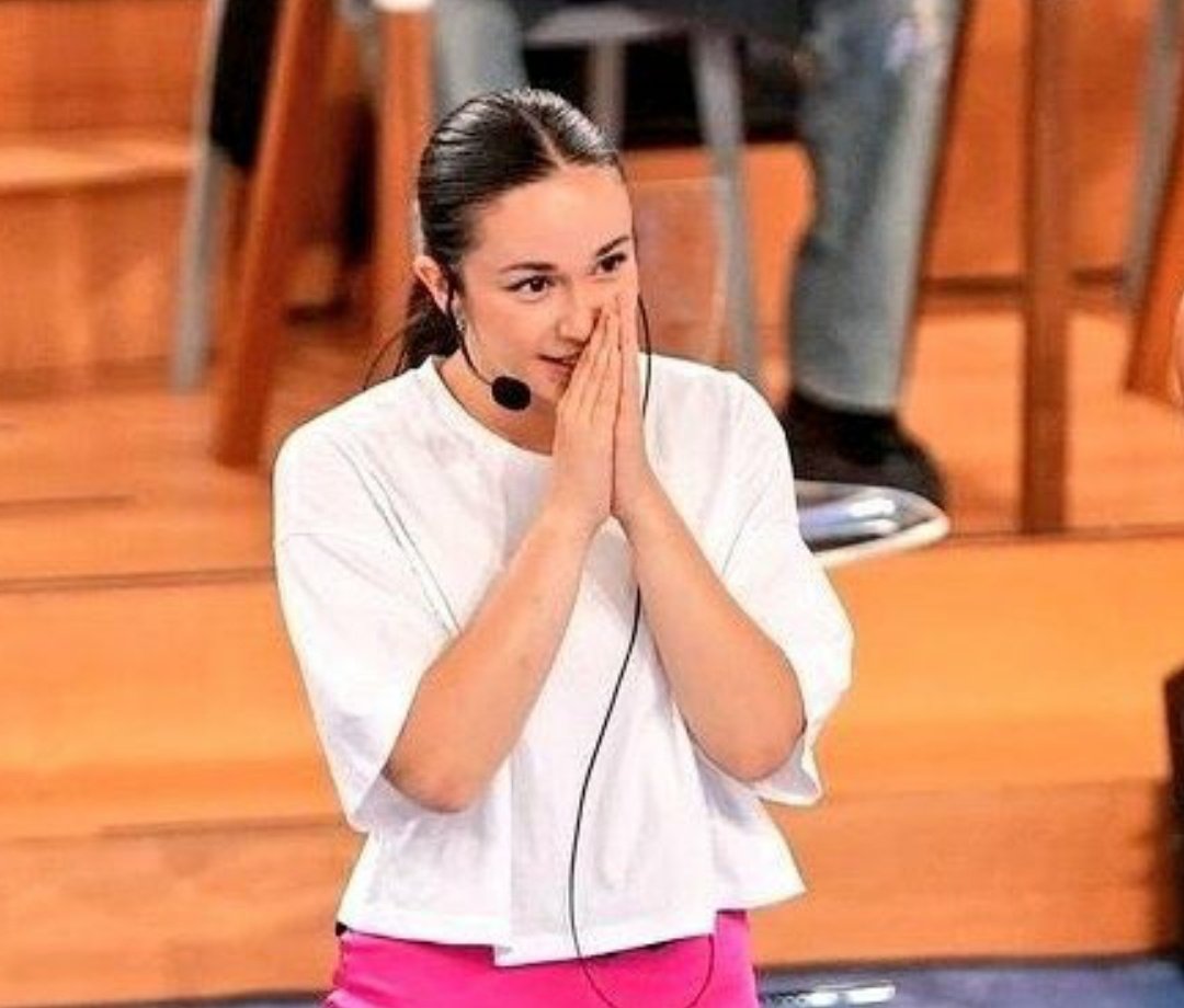 dancer_Cc's tweet photo. Emanuel lo papà fiero e ci credo #Amici22 https://t.co/vlaY7E3QGB