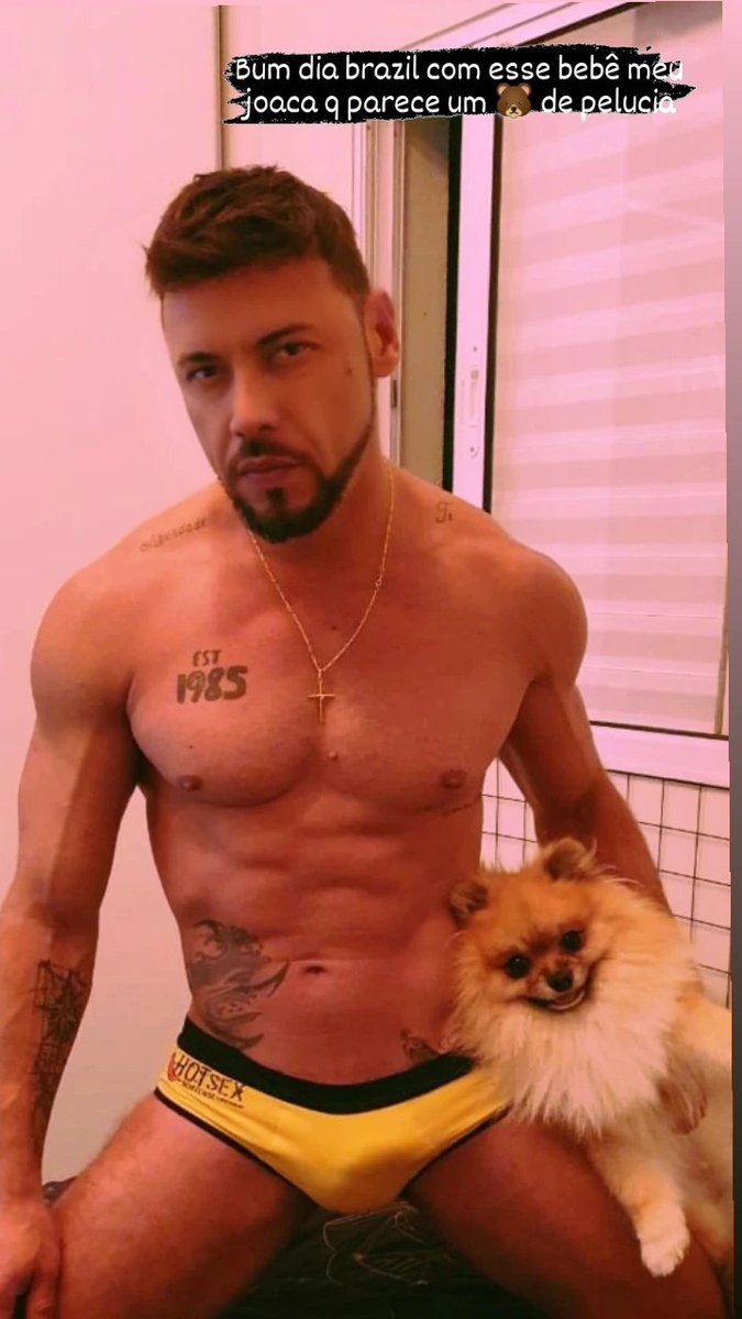 Eugeniotomme's tweet photo. Bom dia com ele meu filho q já faz pose q nem o pai #joaca https://t.co/P8kxY1wuS4