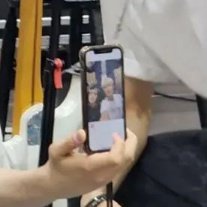 all 6 of them posing but it's just jooyeon and jungsu in the frame 😭