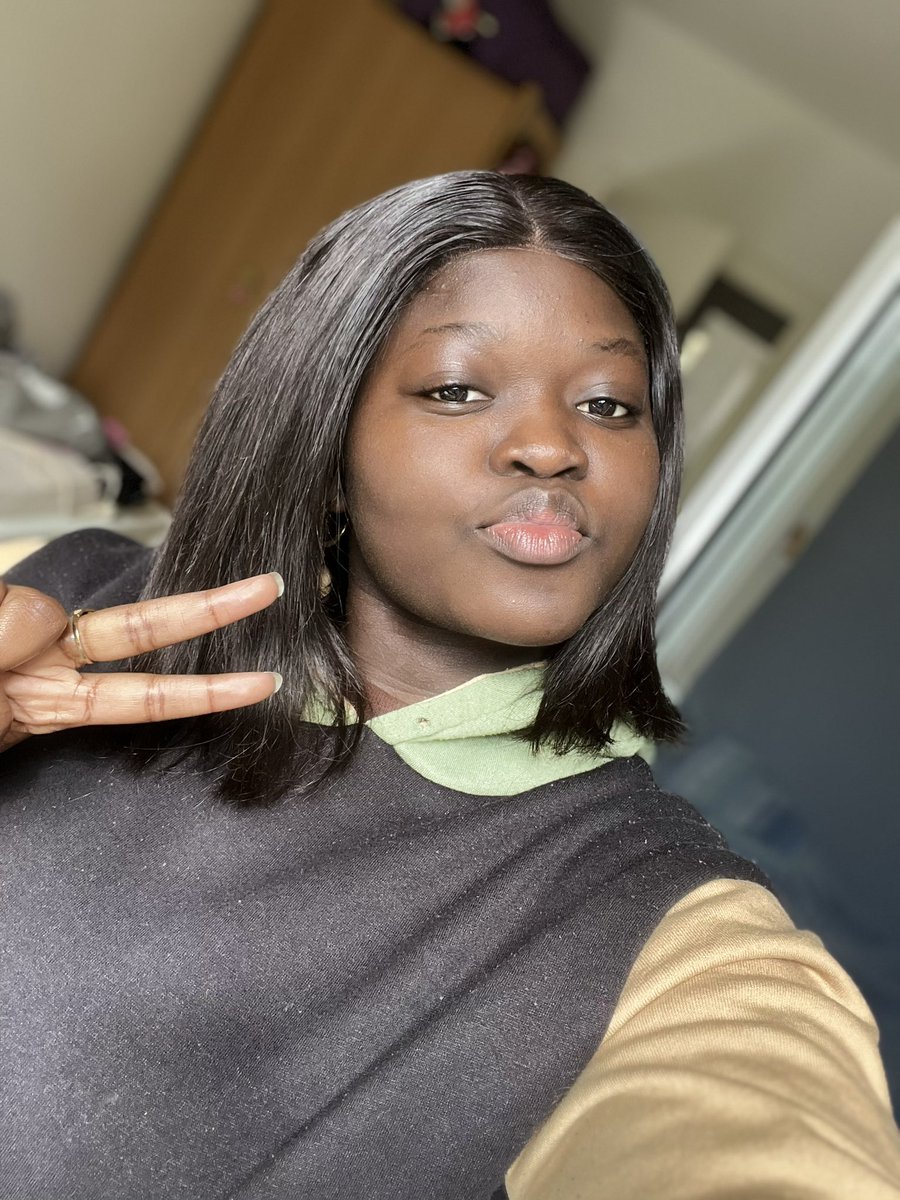 AdjaMaremeN's tweet photo. Mise à jour des médias 😍 
Pp+1🤗 https://t.co/LTiQU7nhRz