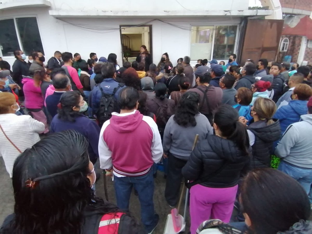rosamaria195607's tweet photo. Muy buenos dias desde nuestra asamblea general en nuestro hermoso Predio La Angostura  Alcaldia  Álvaro Obregón https://t.co/lS3SMIz9zU