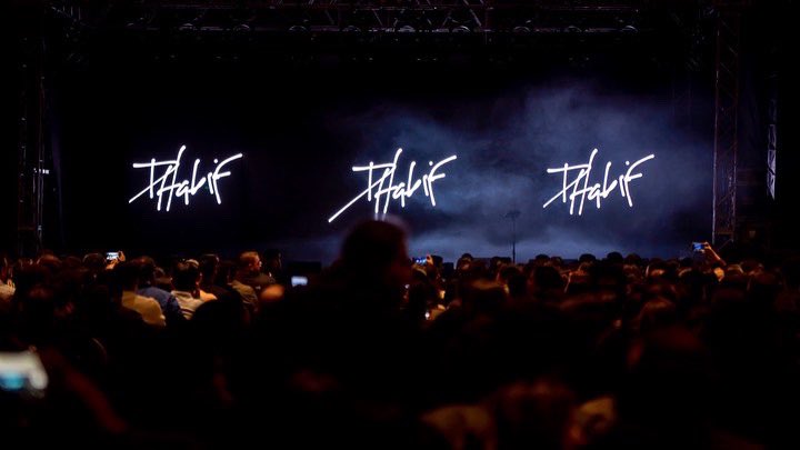 Ayer con gran éxito se presentó la conferencia de <a href="/DanielHabif/">DANIEL HABIF</a> “Ruge” en el Centro de Convenciones. Gracias a <a href="/MALLDELRIO/">MALL DEL RIO</a> <a href="/radioactiva_ec/">Radioactiva Ecuador</a> <a href="/complicefm/">Cómplice FM</a> <a href="/UNSIONTV/">UnsionTV</a> <a href="/OroVerdeCuenca/">HotelOroVerdeCuenca</a> y a la prolija producción de <a href="/TOPSHOWSECUADOR/">TOP SHOWS</a> <a href="/cdaponce/">Christian Del Alcázar Ponce</a>