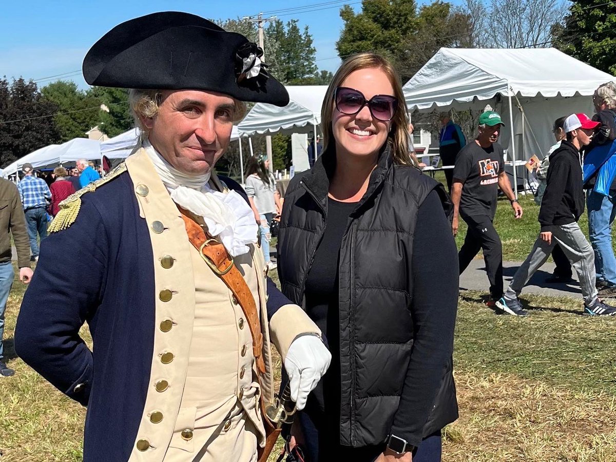 HistryLovr's tweet photo. Attended the 245th anniversary of the Battle of Brandywine yesterday and met the man himself, General Washington, as well as Marquis de Lafayette. The musket and cannon fire was unbelievable. It truly felt like I was a witness to history. โฅ๏ธ๐ค๐ #AmRev #AmerRev https://t.co/bdm1W2NkRR