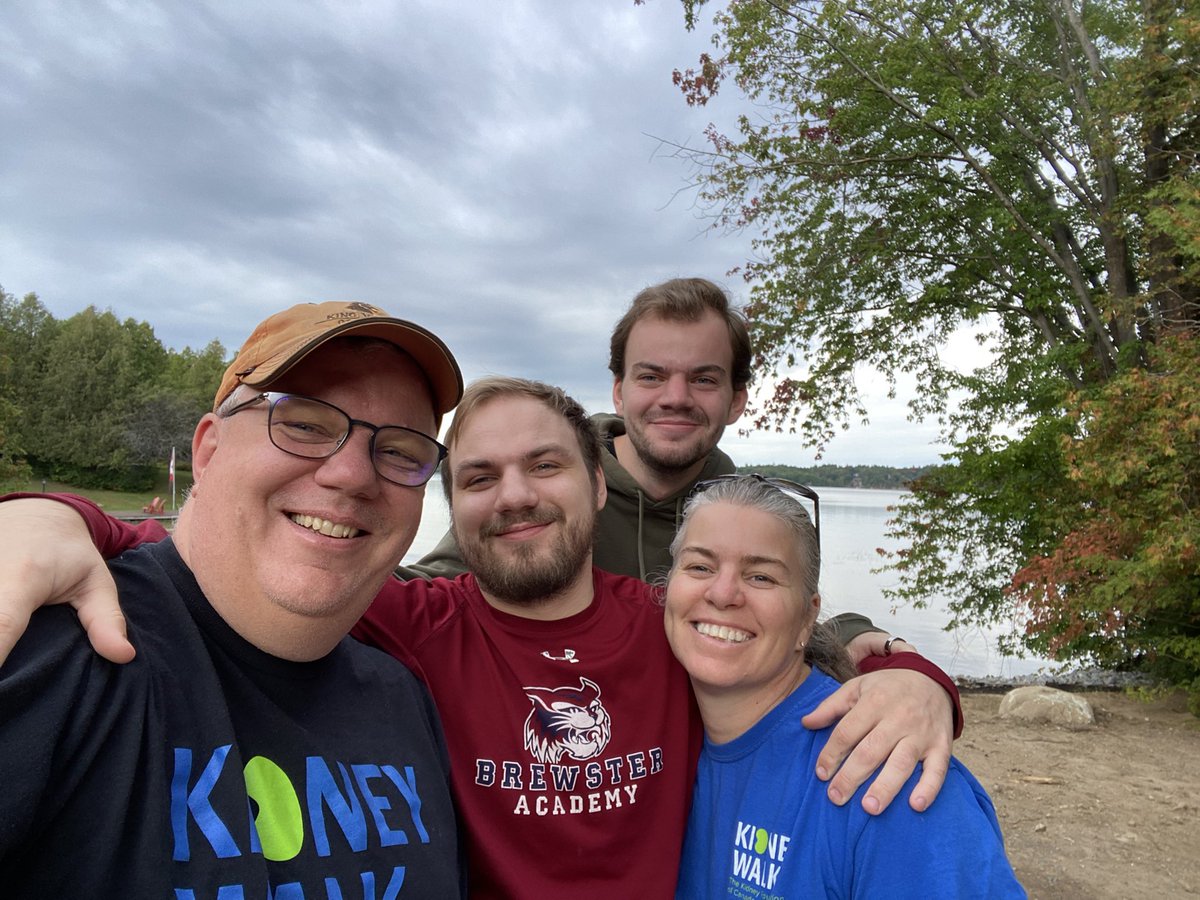 markdlambert's tweet photo. Supporting @kidneyontario today by participating in the Kidney Walk. Thanks to all that supported our fundraising efforts! #KidneyWalkCanada #KidneyFoundation #KidneyWalkON https://t.co/vbZqskb66c