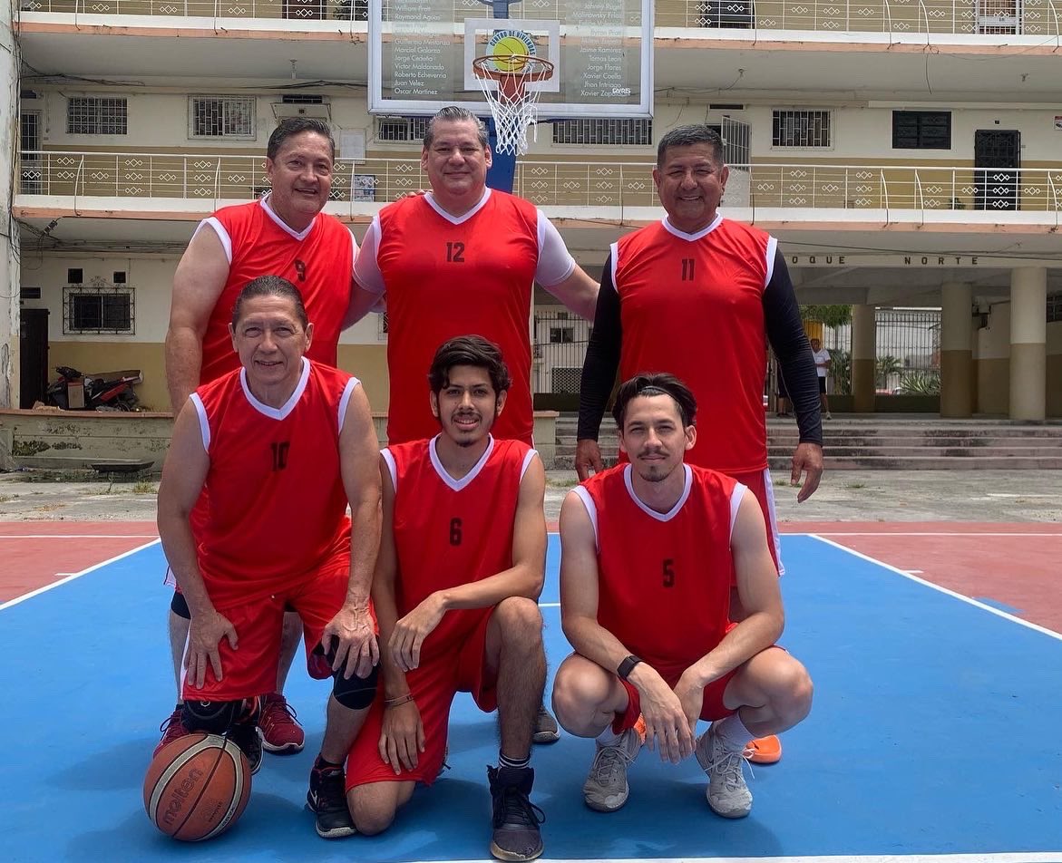 ColectivasB's tweet photo. Y en el 3er y último encuentro  de la jornada, el equipo AZUL venció  al equipo ROJO por el marcador de 69 - 25 https://t.co/qD2aaxDWqK
