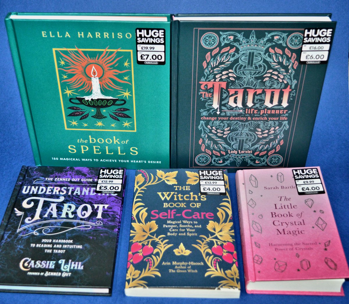 Theworksleics's tweet photo. With Halloween fast approaching why not indulge your mystical side in The Works Leicester's Health & Wellbeing section. We have books about tarot, spells, crystals and so much more.
#Leicester #GallowtreeGate #Tarot #Crystals https://t.co/LvZd4biNYe