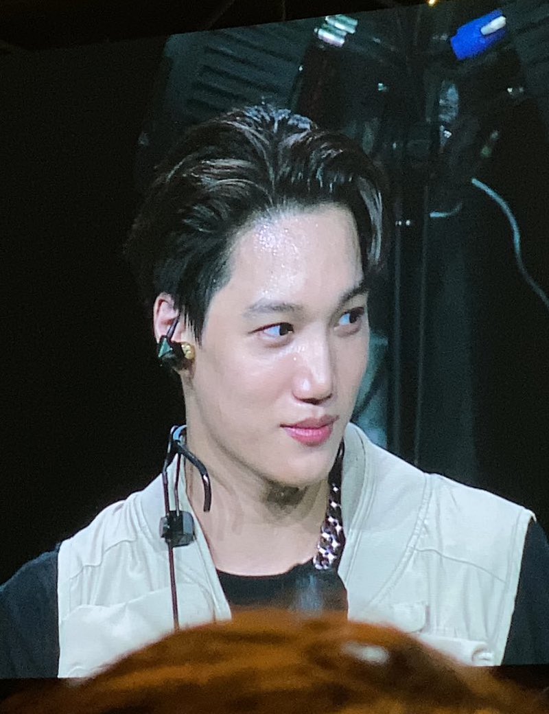 exo_mp4 archive (@exochive) on Twitter photo 