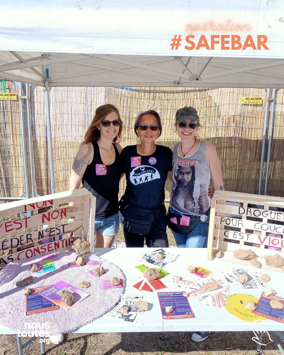 NousToutesOrg's tweet photo. Merci aux militant•tes des comités locaux et comités jeunes de #NousToutes pour vos actions de sensibilisation partout en France (et au delà !) 💪
Retour en image sur l’opération #SafeBar dans les bars et festivals ! https://t.co/datRe7lWag