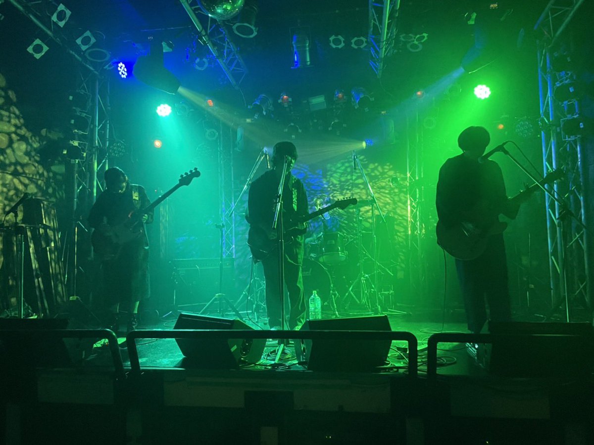 ViyonWijon's tweet photo. 2022.09.25
identity with vol.41  LIVE labo YOYOGI

ありがとうございました！！
セトリの通り、また新しいことをやり始めました。
気になる方はライブハウスで確認してください。 https://t.co/JGtAA2P7Dw
