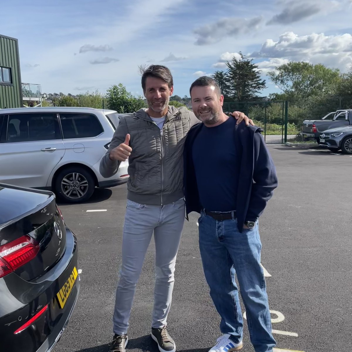 Marctheagent's tweet photo. @dancowley1 Thank you for taking the time to have a picture today before the Plymouth vs Ipswich game, shame they didn’t draw but appreciate your time and have a safe journey home. Pompey everywhere PUP https://t.co/ItP66CedhI