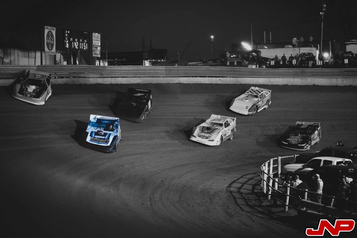 ClaKnightRacing's tweet photo. Unfortunately, we suffered a pair of DNF’s over the weekend @boyds_speedway. 👎

Our @LonghornChassis finished 23rd on Friday and 24th in last night’s finale in the @WoOLateModels #StatelineShowdown.

Wasn’t our weekend — onto the next one! https://t.co/1zQMnCnhSy