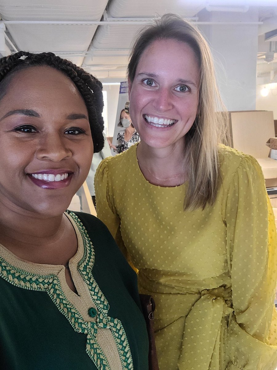 IamWANDAorg's tweet photo. For #HungerActionMonth, WANDA CEO @TambraRaye &amp; CIO Ruby Rose tours the new @dcck building located in Buzzard Point with WANDA's 2022 #FoodShero honoree @MayorBowser &amp; @chefjoseandres who will be at the #WHConfHungerHealth on 9/28. 
Great to see @BainumFdn and @DCHunger! https://t.co/Q3bTzPHGYW