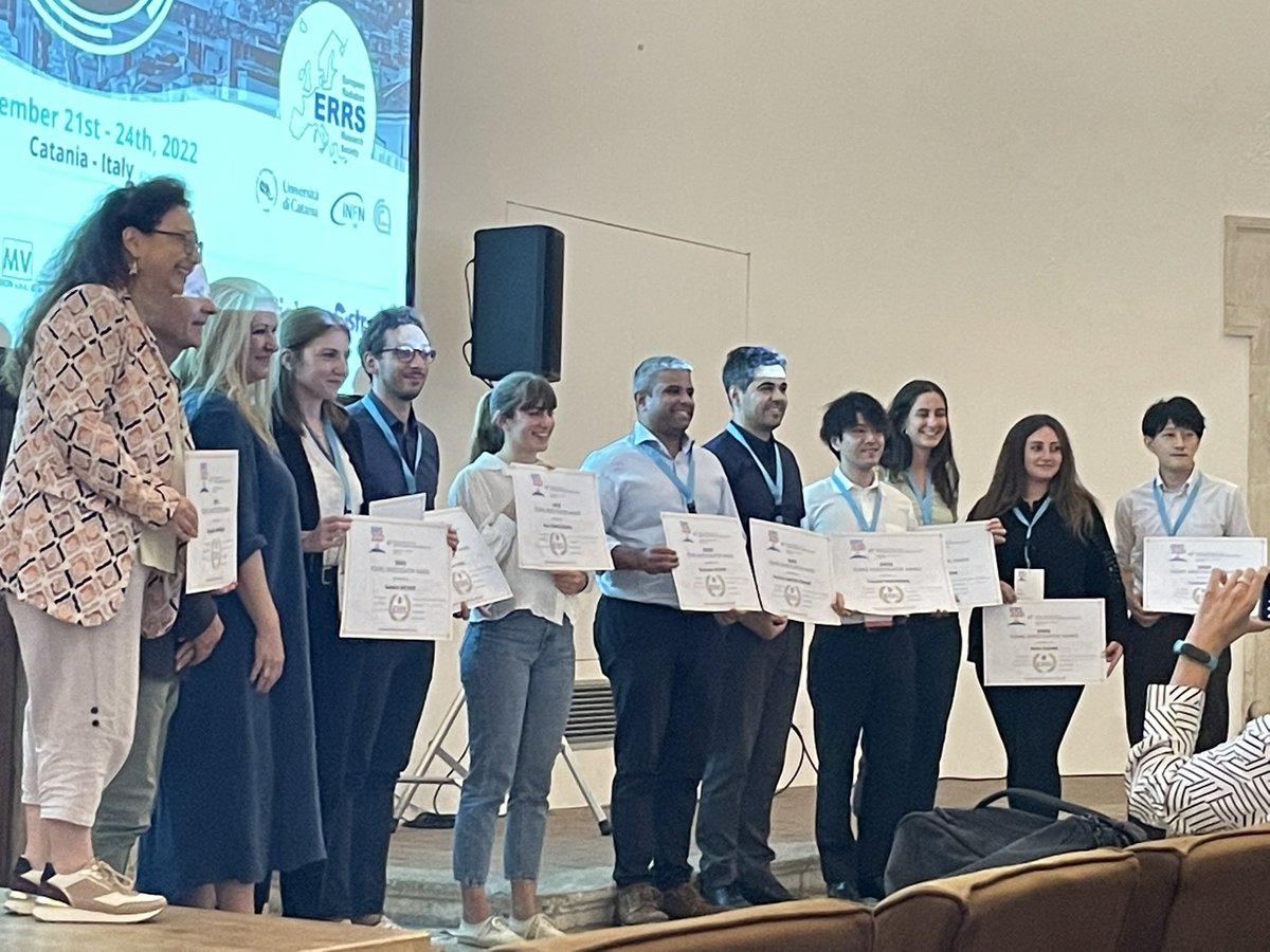 DavideCinat's tweet photo. Last Thursday I was in Catania presenting some of our data about the effects of photon vs proton irradiation in salivary gland organoids at the ERRS2022. Happy to be one of the Young Investigator Awardees of this year. Thank you so much to the committee for this opportunity.🧫👨🏻‍🔬 https://t.co/kZOU2QpX78