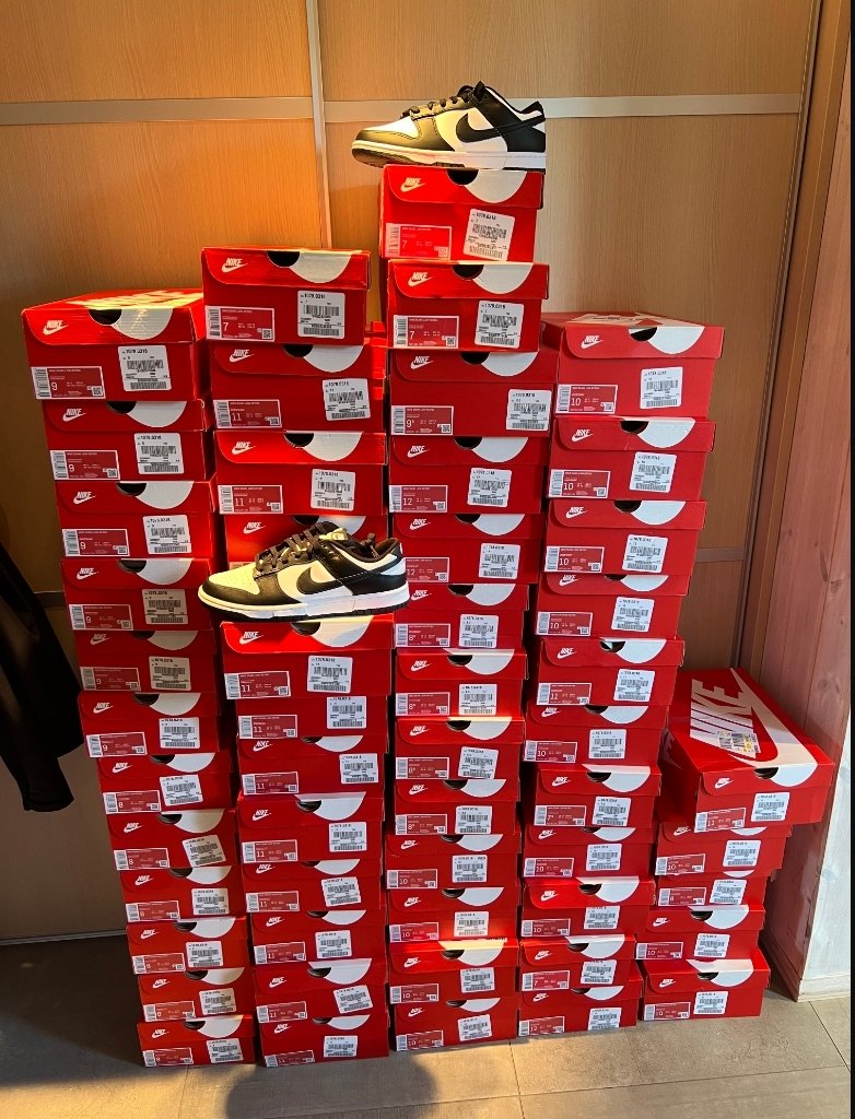 KristofferVK's tweet photo. No Rep Box 🫡 https://t.co/c69Lze6l3F