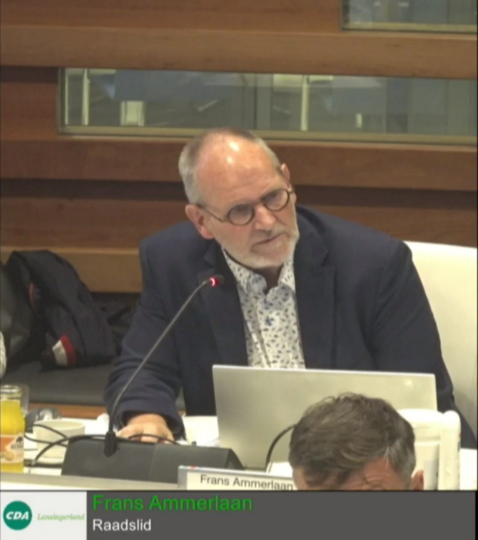 In de commissie ruimte van 6 september hadden alle partijen veel opmerkingen en vragen over het raadsvoorstel voor nieuwbouw op het terrein van de voormalige groenteveiling op de Klappolder in Bleiswijk. cda.nl/zuid-holland/l…